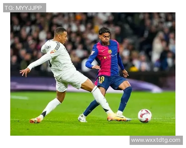 3月2日皇马与巴塞罗那巅峰对决直播全程回顾与精彩瞬间分析